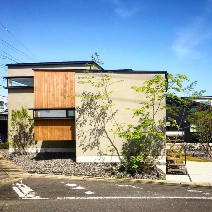 今峰の家