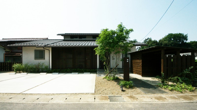 幸和町の庭